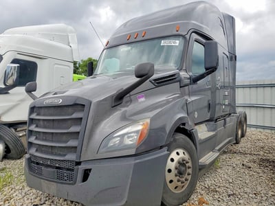 3AKJHHDR1KS****** 2019 Freightliner Cascadia