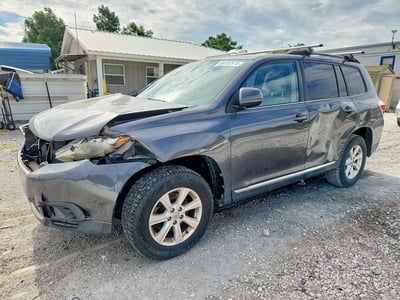 5TDZK3EH1BS****** 2011 Toyota Highlander