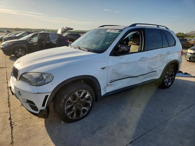 5UXZV4C57CL****** 2012 BMW X5