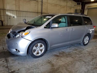 5TDKK3DC2DS****** 2013 Toyota Sienna