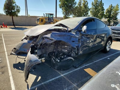 7SAYGDEE5NF****** 2022 Tesla Model Y