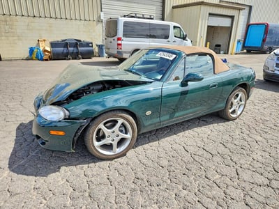 JM1NB353810****** 2001 Mazda MX-5 Miata