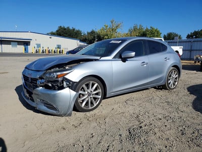 3MZBN1L74HM****** 2017 Mazda 3