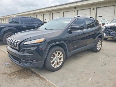 1C4PJMCB7HW****** 2017 Jeep Cherokee