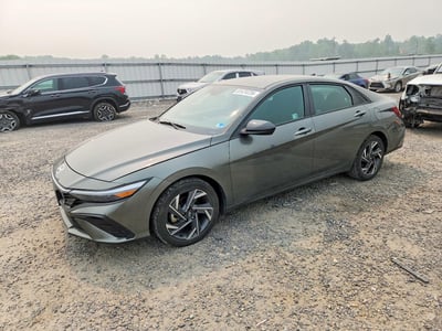 2025 Hyundai Elantra Hev