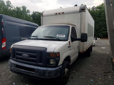 2015 Ford E-350