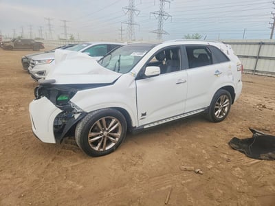 5XYKWDA70EG****** 2014 Kia Sorento