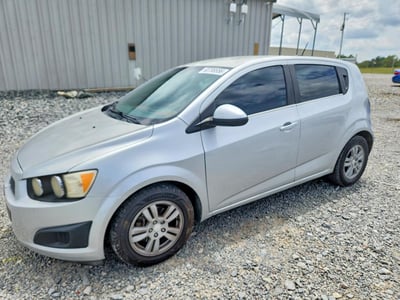1G1JC6SH4F4****** 2015 Chevrolet Sonic