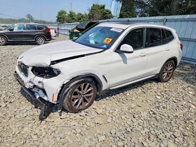 5UXTR9C52JL****** 2018 BMW X3