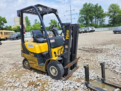 D810V03**** 2018 Yale Lift Truck