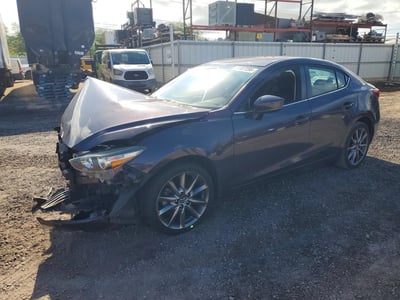 3MZBN1V32JM****** 2018 Mazda 3