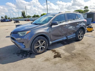 2T3RFREV3JW****** 2018 Toyota RAV4