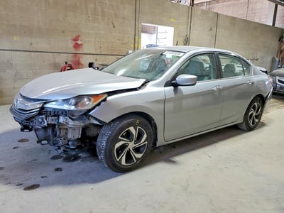 1HGCR2F33HA****** 2017 Honda Accord