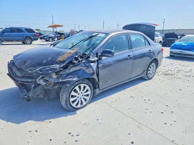 5YFBU4EE9CP****** 2012 Toyota Corolla