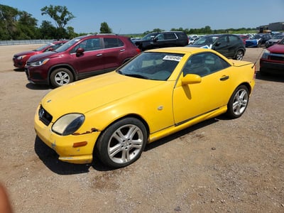 WDBKK47F0YF****** 2000 Mercedes-Benz SLK-Class