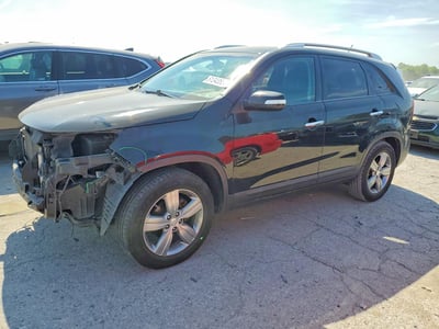 5XYKU3A23DG****** 2013 Kia Sorento
