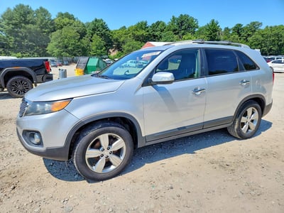 5XYKU3A68CG****** 2012 Kia Sorento
