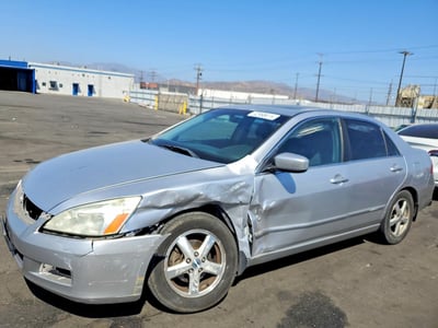1HGCM56837A****** 2007 Honda Accord