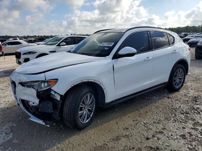 ZASPAJANXN7****** 2022 Alfa Romeo Stelvio