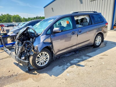 5TDYK3DC5DS****** 2013 Toyota Sienna