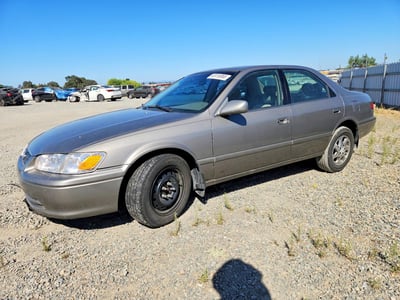 2000 Toyota Camry
