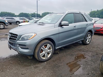 4JGDA5HB1FA****** 2015 Mercedes-Benz M-Class