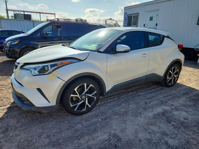 NMTKHMBX9JR****** 2018 Toyota C-HR