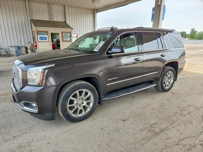 1GKS2CKJ9HR****** 2017 GMC Yukon