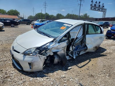 JTDKN3DU6F1****** 2015 Toyota Prius