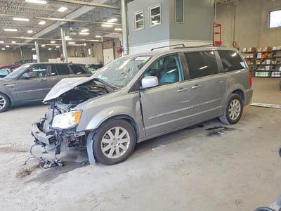 2C4RC1BG2GR****** 2016 Chrysler Town & Country