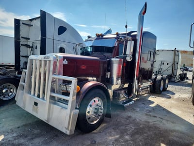 1XP5DB9X87D****** 2007 Peterbilt 379
