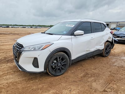 2023 Nissan Kicks