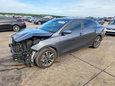 3KPF24AD5NE****** 2022 Kia Forte
