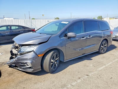 5FNRL6H95JB****** 2018 Honda Odyssey