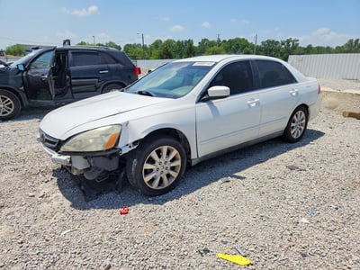 1HGCM66467A****** 2007 Honda Accord