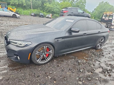 WBS83CH08MC****** 2021 BMW M5