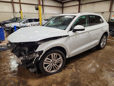 WA1BNAFY6K2****** 2019 Audi Q5