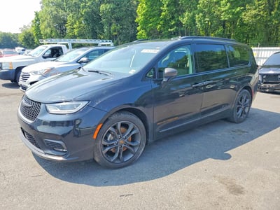 2C4RC1BGXRR****** 2024 Chrysler Pacifica