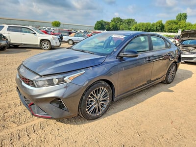3KPF54AD8NE****** 2022 Kia Forte