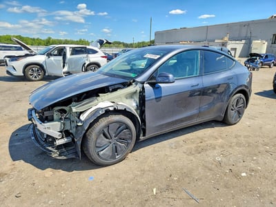 7SAYGDEE0TA****** 2026 Tesla Model Y