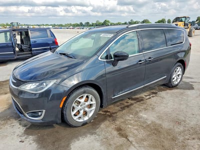 2C4RC1EG2HR****** 2017 Chrysler Pacifica