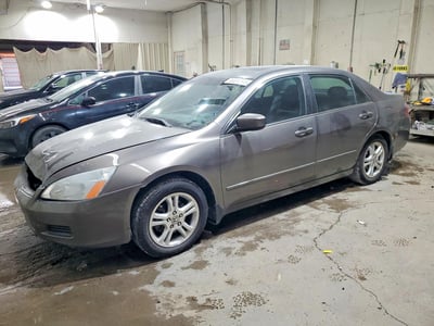 1HGCM55806A****** 2006 Honda Accord