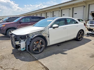 W1K3G4EB7NJ****** 2022 Mercedes-Benz A-Class