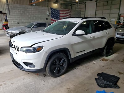 1C4PJMLX6KD****** 2019 Chrysler Cherokee