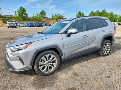 2T3C1RFV0PC****** 2023 Toyota RAV4