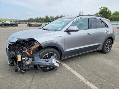 KNDCS3LFXR5****** 2024 Kia Niro