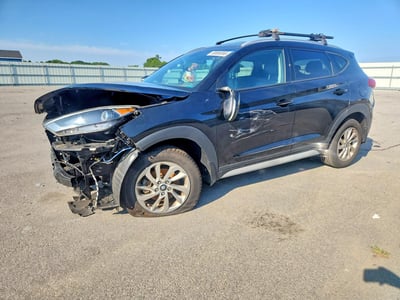 KM8J33A44HU****** 2017 Hyundai Tucson