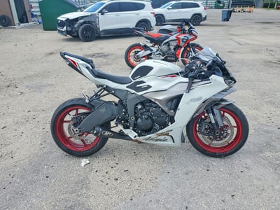 JKBZXJJ1XSA****** 2025 Kawasaki Ninja ZX-6R