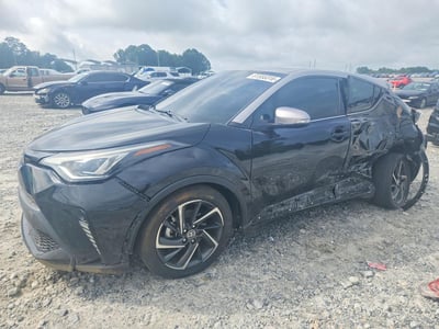 NMTKHMBX8LR****** 2020 Toyota C-HR