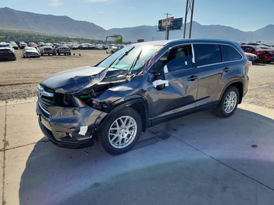 5TDJKRFH2GS****** 2016 Toyota Highlander